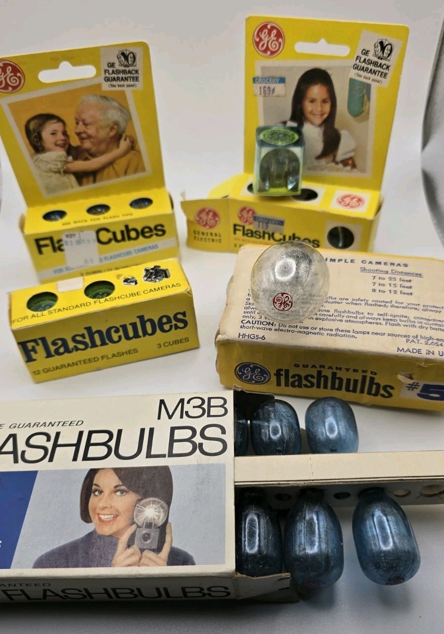 GE General Electric Flashcubes Flashbulbs Lot M3B #5 USA Vintage New Old Stock