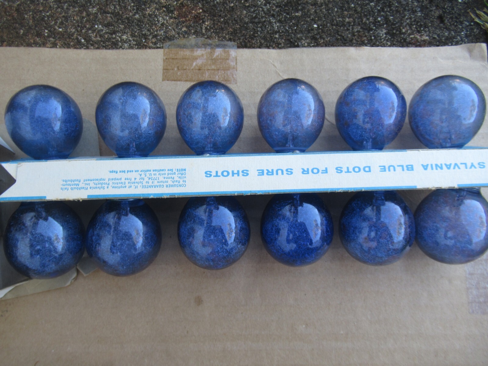 SYLVANIA Blue Dot 25B flashbulbs flash bulbs and flash cubes