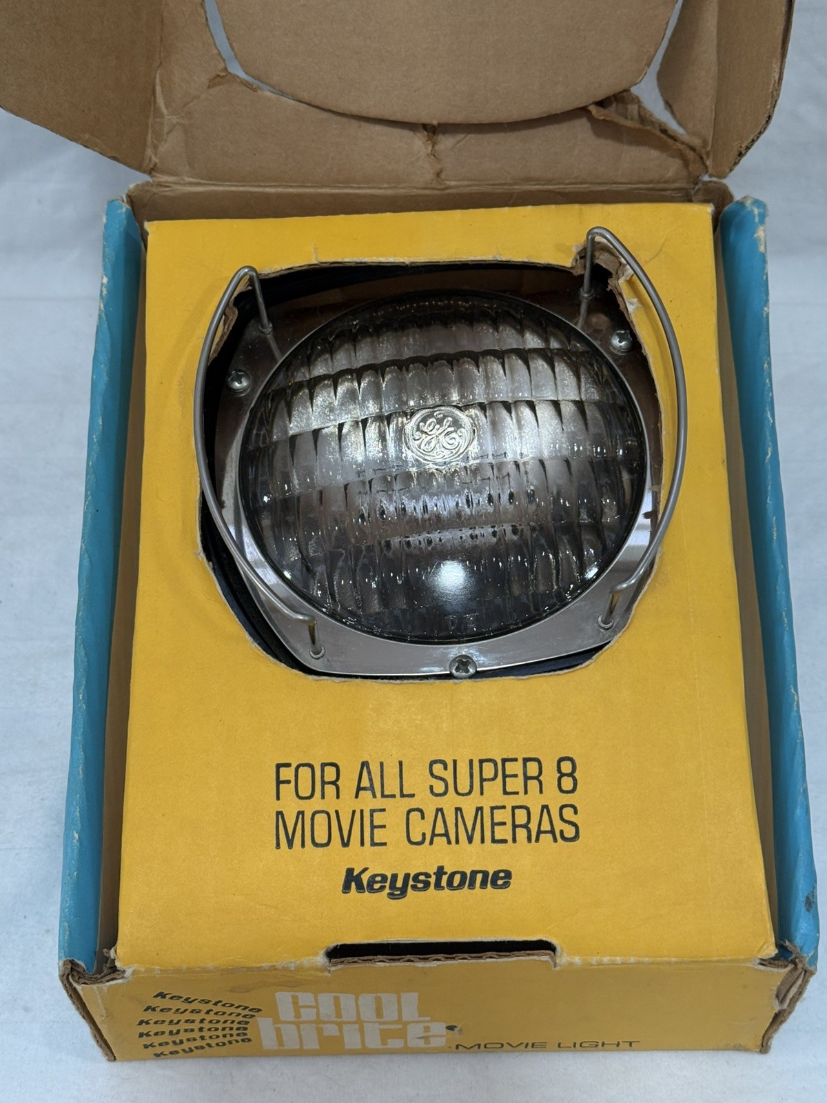 Vintage Keystone Cool Brite Super 8 Movie Camera Light w/Box Mounts Instructions