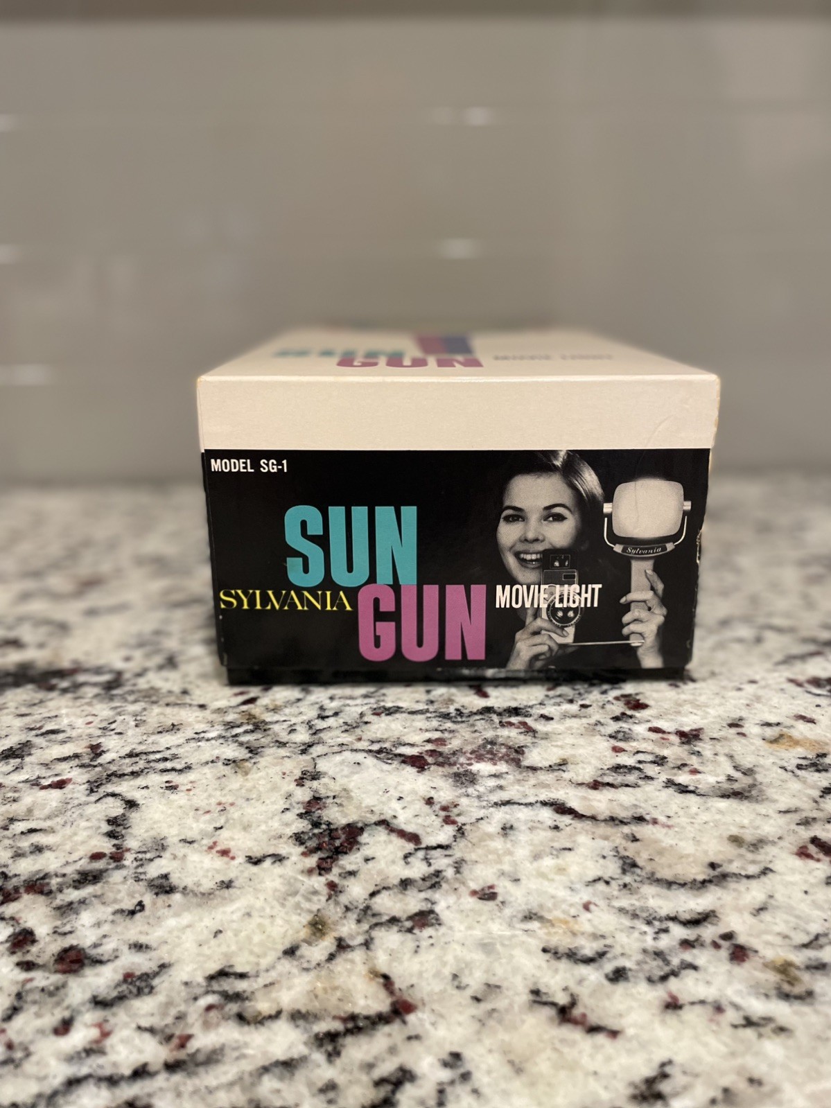 Vintage Sylvania Sun Gun SG-50 Camera Movie Light, Excellent condition and works