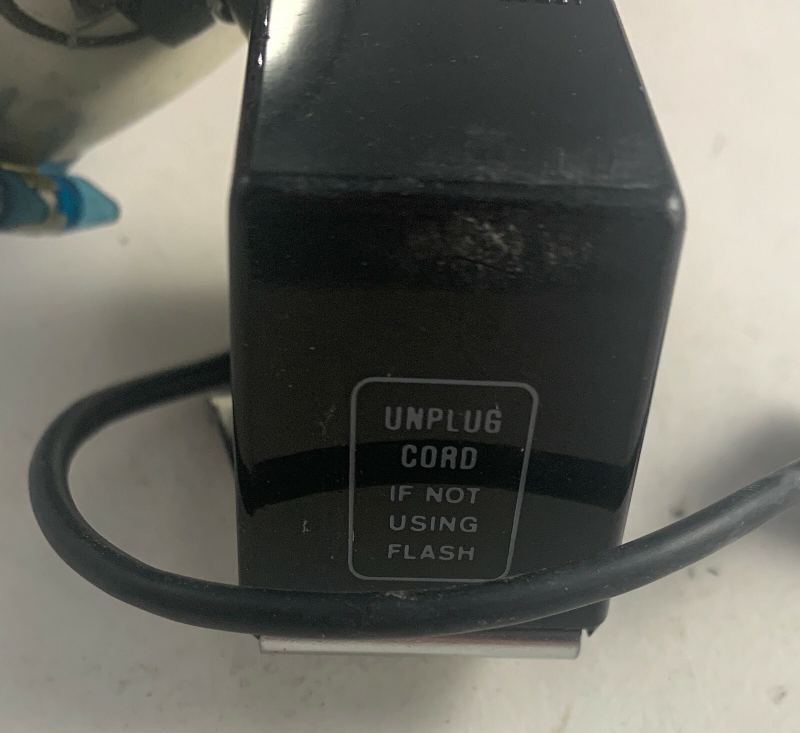 Vintage Polaroid Model 268 Flash Attachment Blue Filter Clear M3 Bulb Plug In