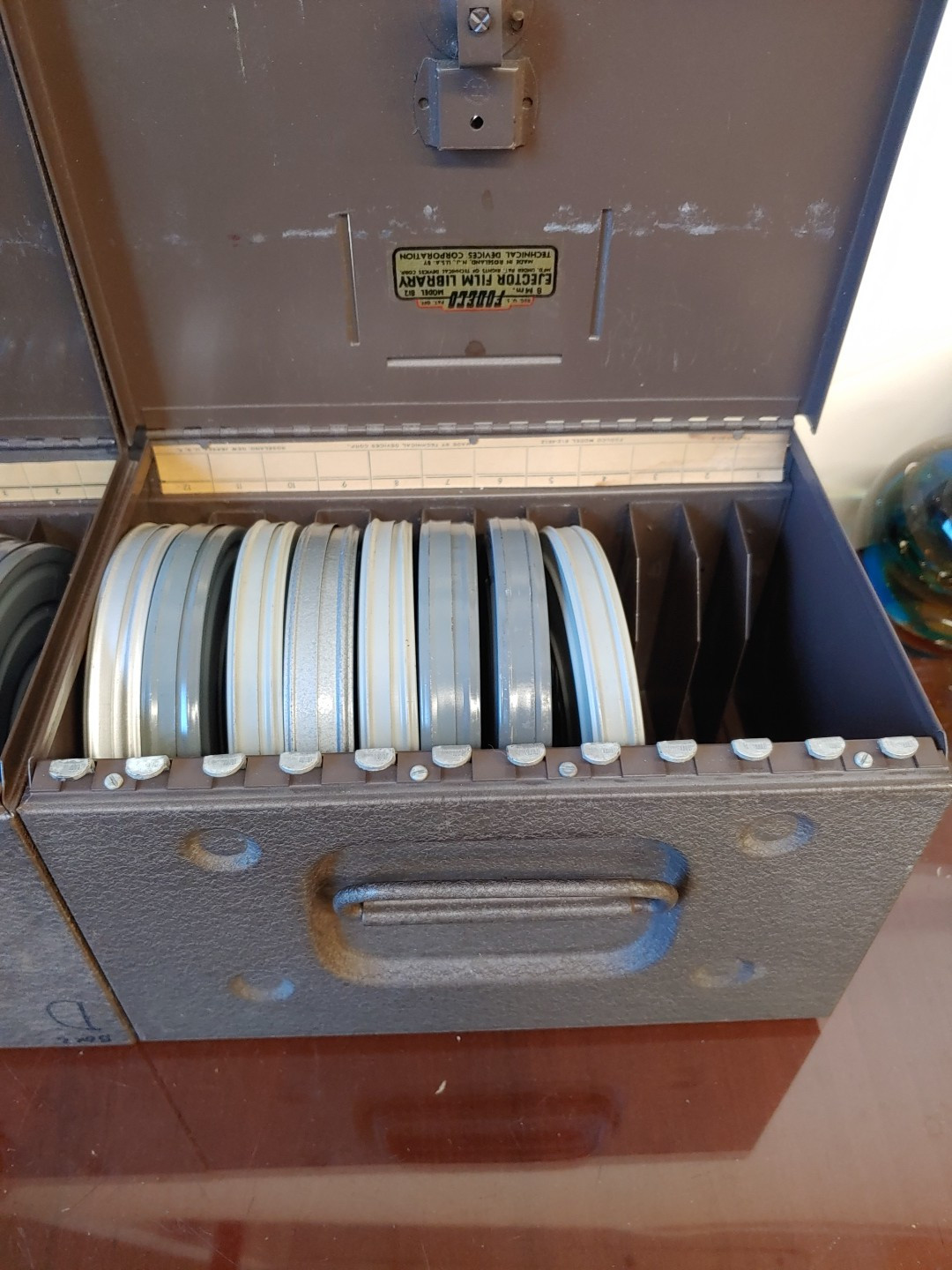 Vintage 8mm Movie Reels 5″ In Two Metal Boxes ~ 19 Total Reels Kodak Reelane