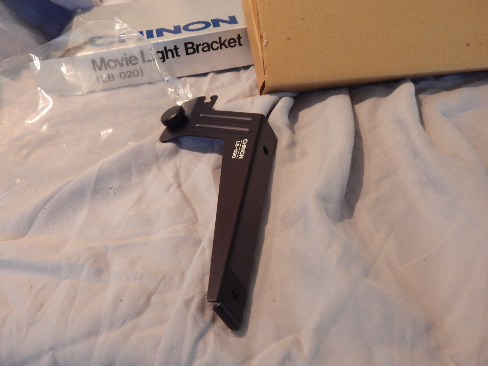 Chinon Movie Light Bracket LB-020