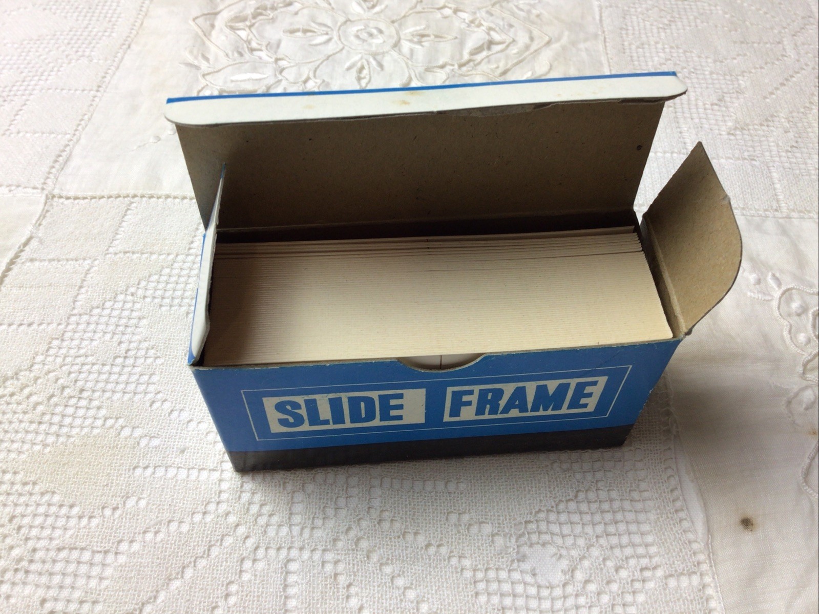 Lot/2 boxes Vintage cardboard 35mm empty slide frames made in Japan one full