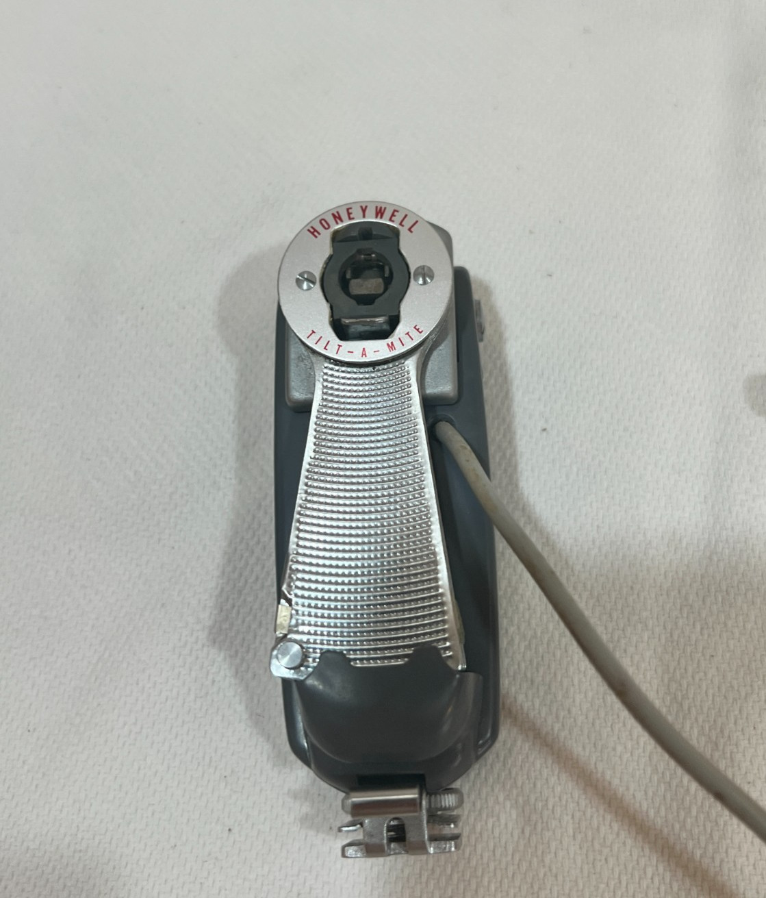 Vintage HONEYWELL TILT-A-MITE Camera Flash Unit Collapsible Fan Style