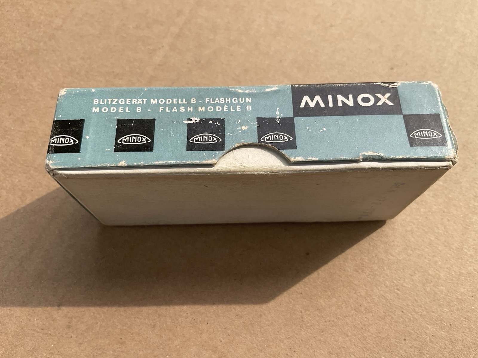 Minox B.C. Flashgun Model B for AG-1 Flashbulbs w/ Case & Box