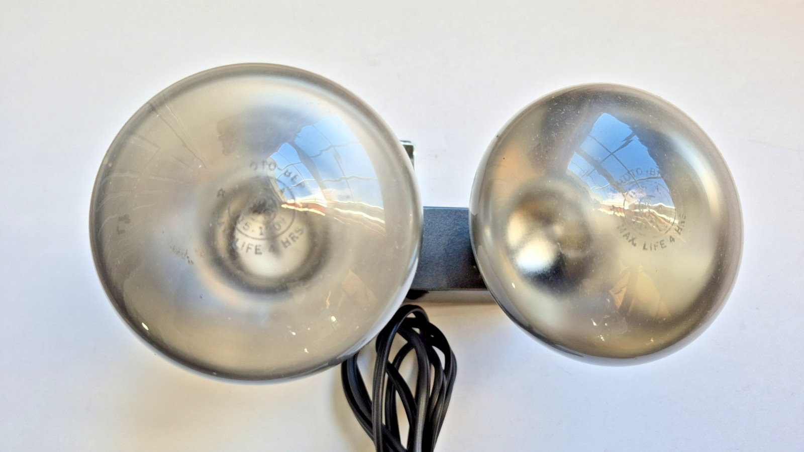 Vintage 2 Bulb Movie Film Light, Model 2500, WORKS