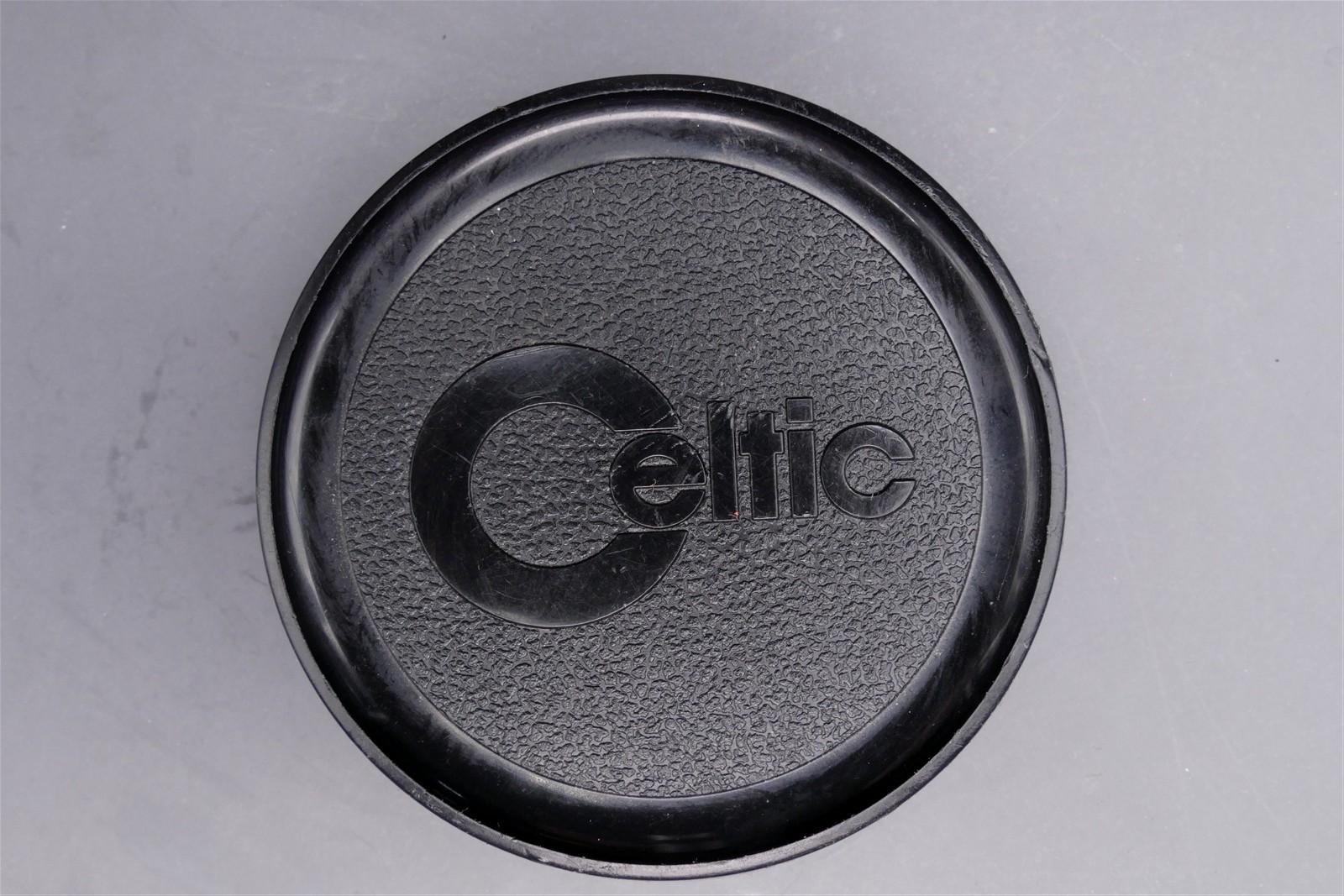 Minolta Celtic 57mm Plastic Slip-On Lens Cap Fits 55mm filter