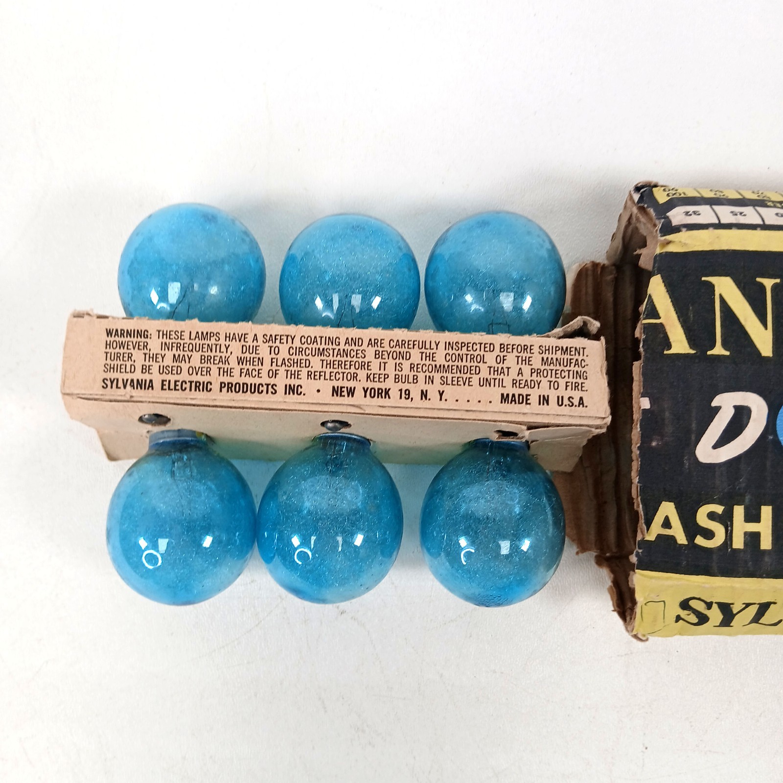 6 VTG Sylvania Blue Dot Flash Bulbs Press 25B for Polaroid Cameras