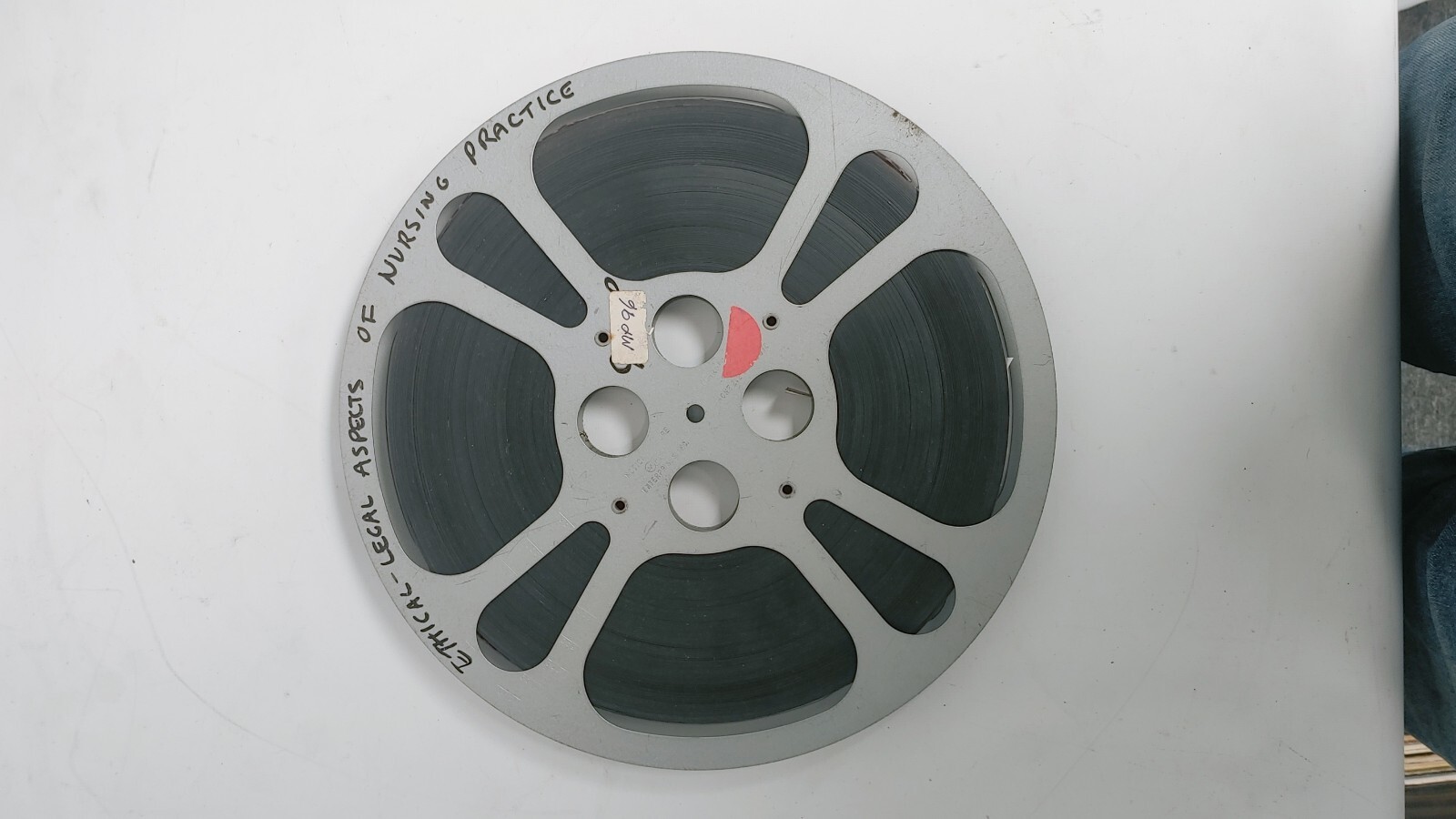 Lot of 8 Vintage Movie Projector 16mm Reels / Take Up Reels Various Sizes
