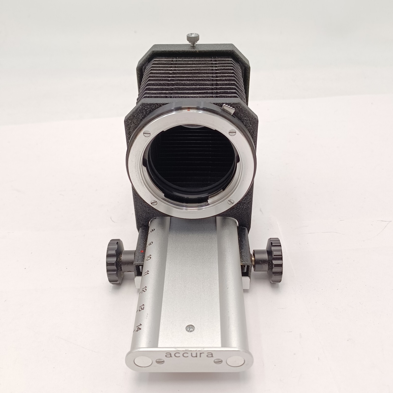 Accura BellowsMate for all Minolta SR SRT-101 in original Box. Pre-owned