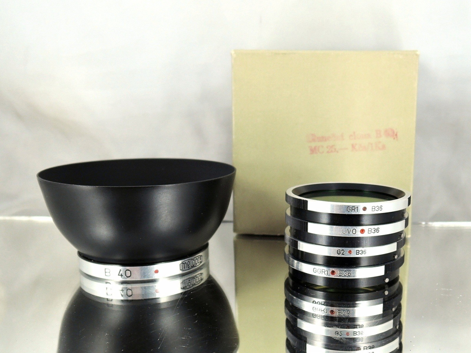 Flexaret Shade hood + Set of four color filters B36 MEOPTA Genuine Accessories