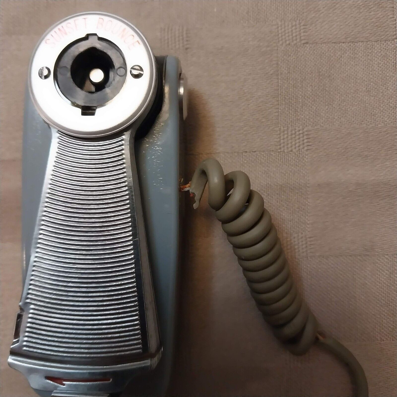 VTG NH SUNSET 500 BOUNCE-LITE BC FLASH GUN w/Manual. No Reflector. UNTESTED