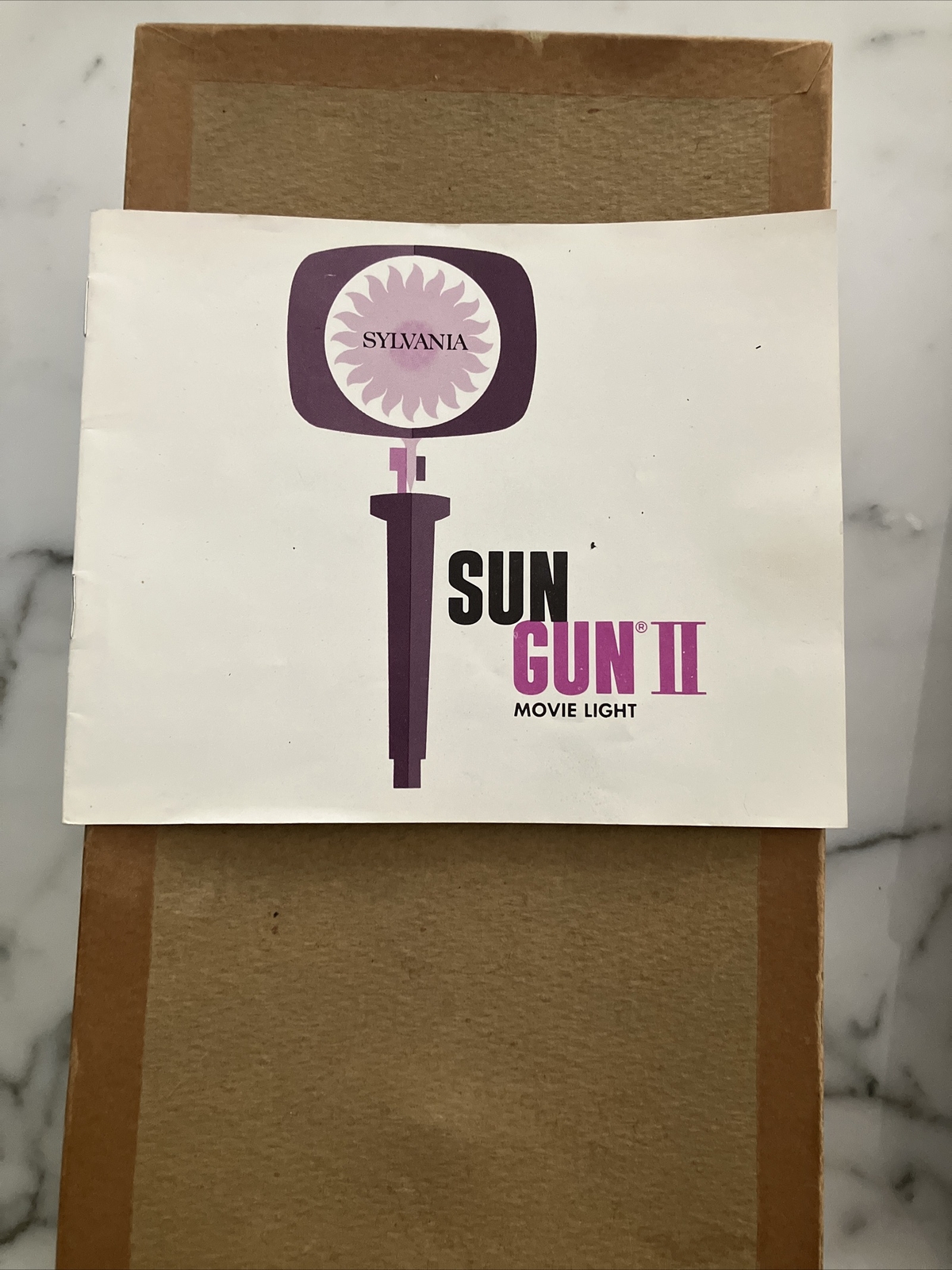 SYLVANIA SUN GUN PROFESSIONAl SG-55 NW ORIGINAL BOX PAPERWORK CASE TESTED!