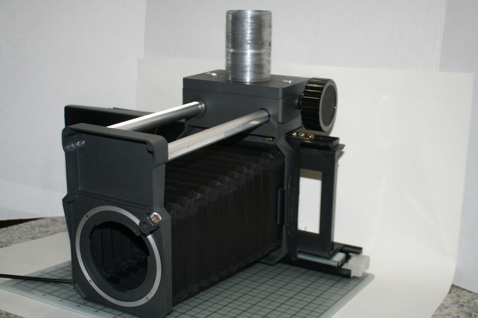 POLAROID MP-4 FOCUSING BELLOW HEAD W/ 4×5 SLIDING CAMERA HEAD *