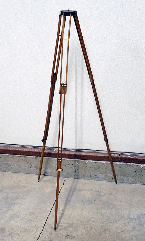TRIPOD, WOODEN, STANDS ROUGHLY 48 INCHES TALL WHEN EXTENDED/227292