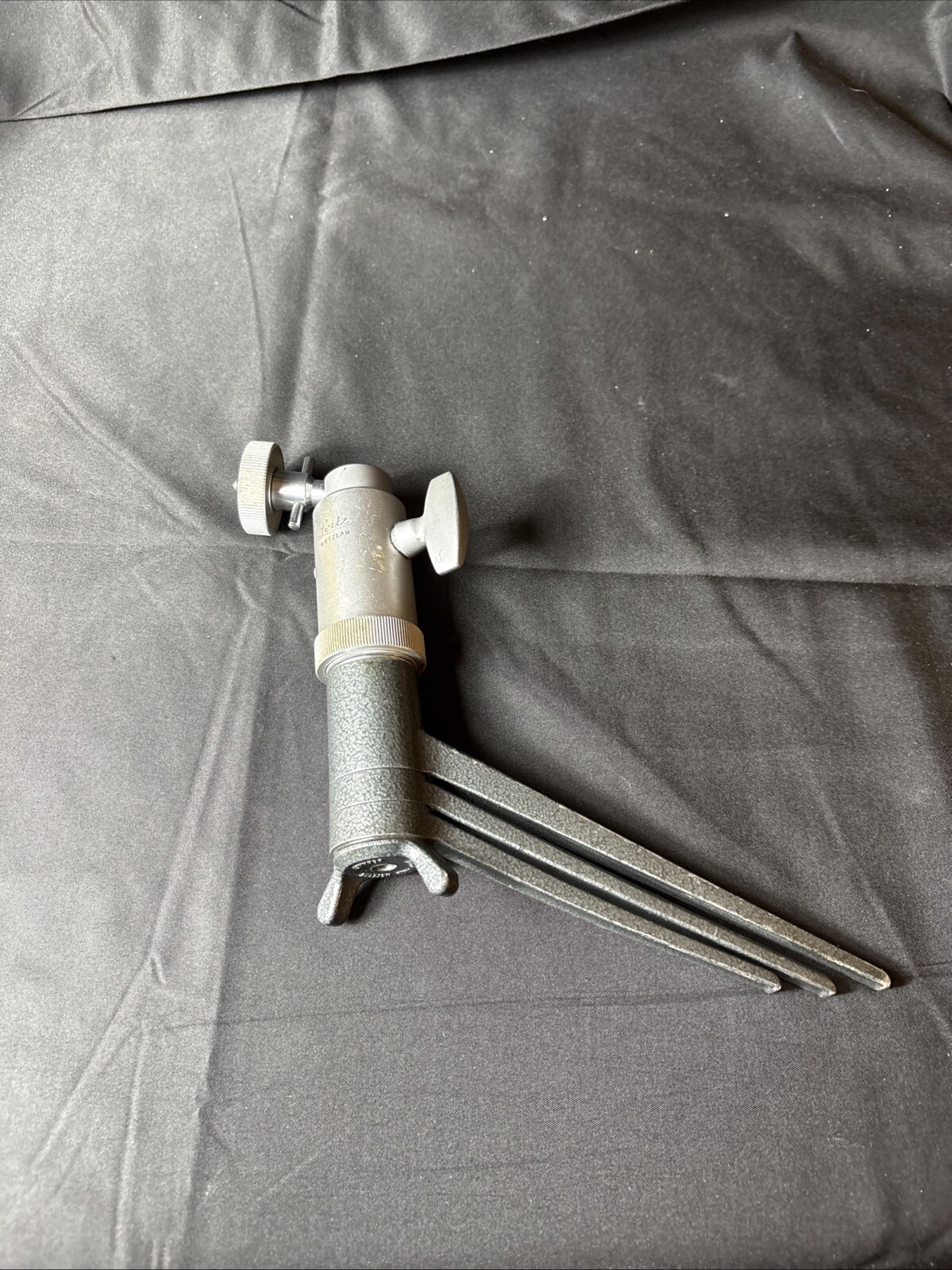 NICE Vintage LEICA Leitz Tabletop TRIPOD with Mini Ball Head
