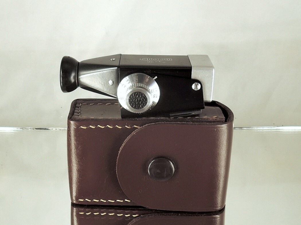 Viewfinder Flexaret Meopta s black 24×36 CLA older design with screws VERY RARE