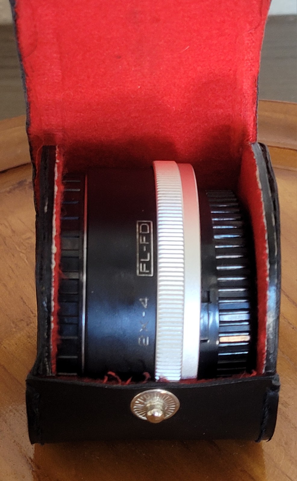Vivitar 2x-4 MC Tele Converter For Canon FL/FD Mount With Caps & Case