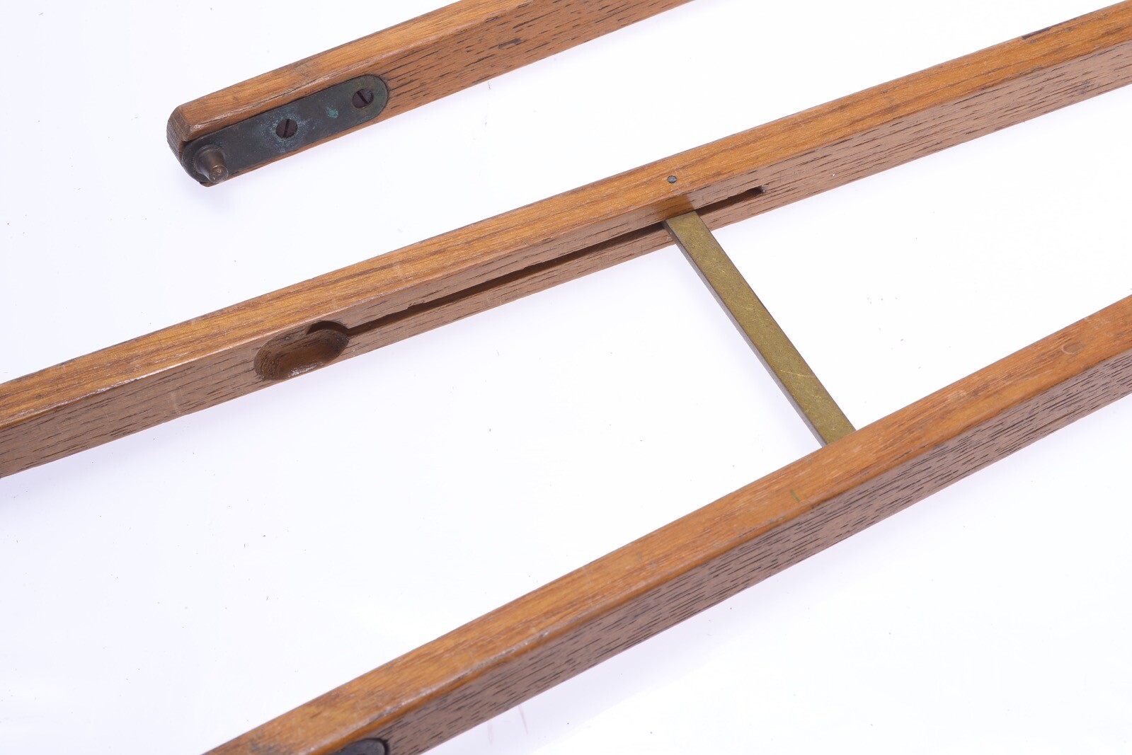 ✅ HOUGHTON ANTIQUE WOOD TRIPOD 141CM, 55.5″ FIELD VIEW CAMERAS