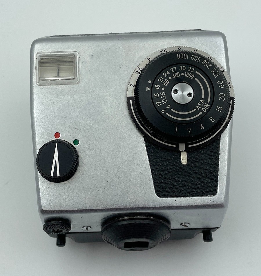 TTL Prism Viewfinder for GDR Pentacon Six camera in original box #22975