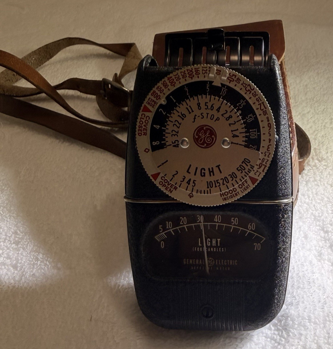 Vintage General Electric Exposure/Light Meter DW-68 With Case tested working