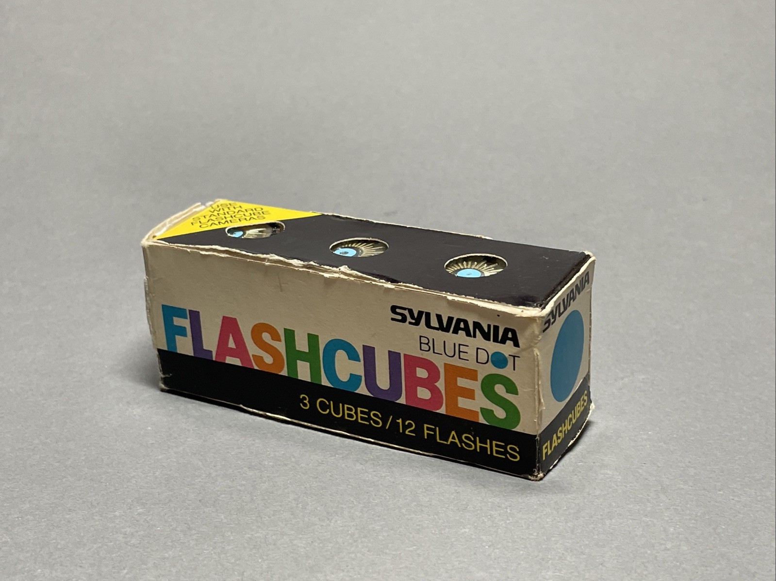 Sylvania Blue Dot Magic Flash Cubes 1 Pack of 3 cubes 12 Flashes New never used
