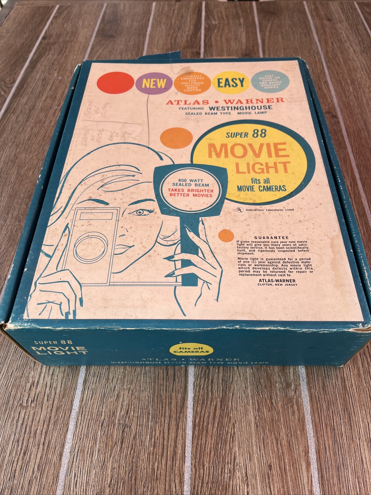 Vintage Super 88 650 Watt Sealed Beam Movie Light w/Original Box by Westinghouse