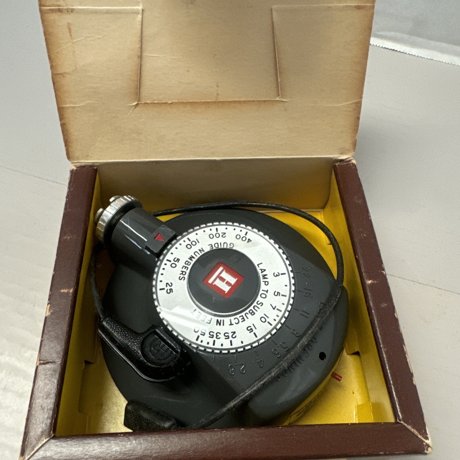 Vintage Heiland Foto-Mite Flash Camera Accessory Untested Original Box