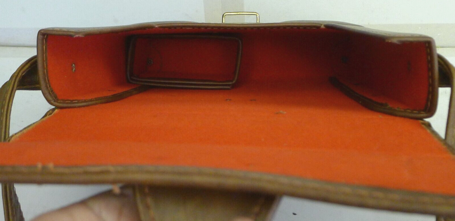 Camera Compartment Tan Case for Polaroid Folding SX-70 Camera & Accessories P76