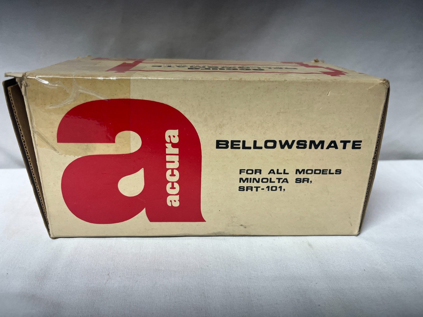 Accura BellowsMate for all Minolta SR SRT-101 in original Box. Pre-owned