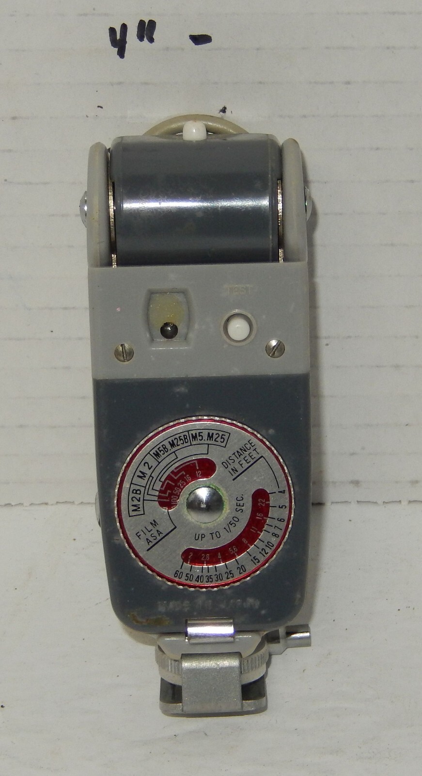 Vintage Avigo Crown Pocket Fan Flash Gun Tilting Head and Cable