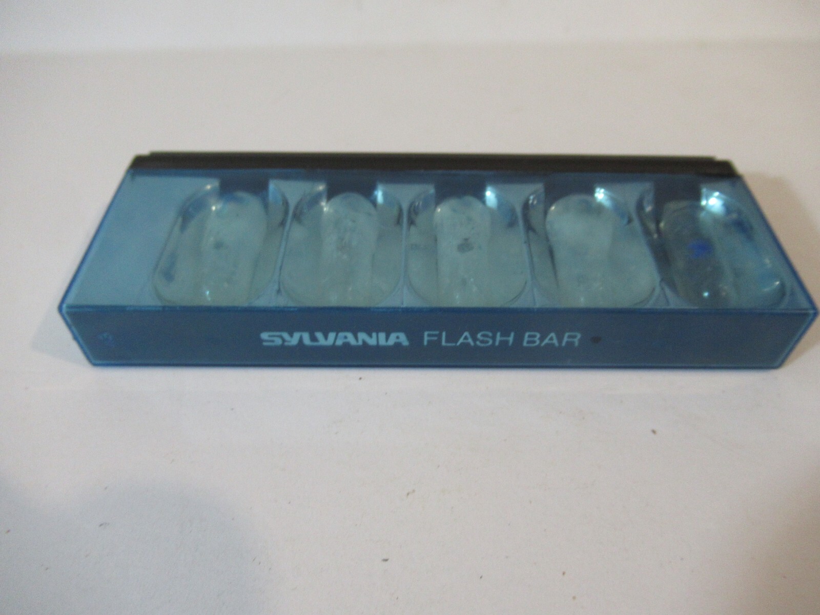 Lot of Vintage Sylvania GE Flip Flash II Flashcubes Bars Camera Flash Bulbs