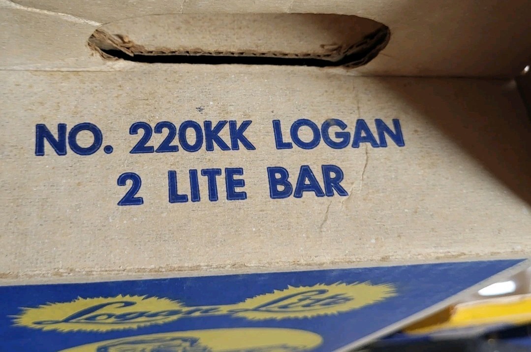 2 Lamp Lite bar LOGAN LITE Photoflood Lamps Kit Movie Lighting NEW IN BOX UNUSED
