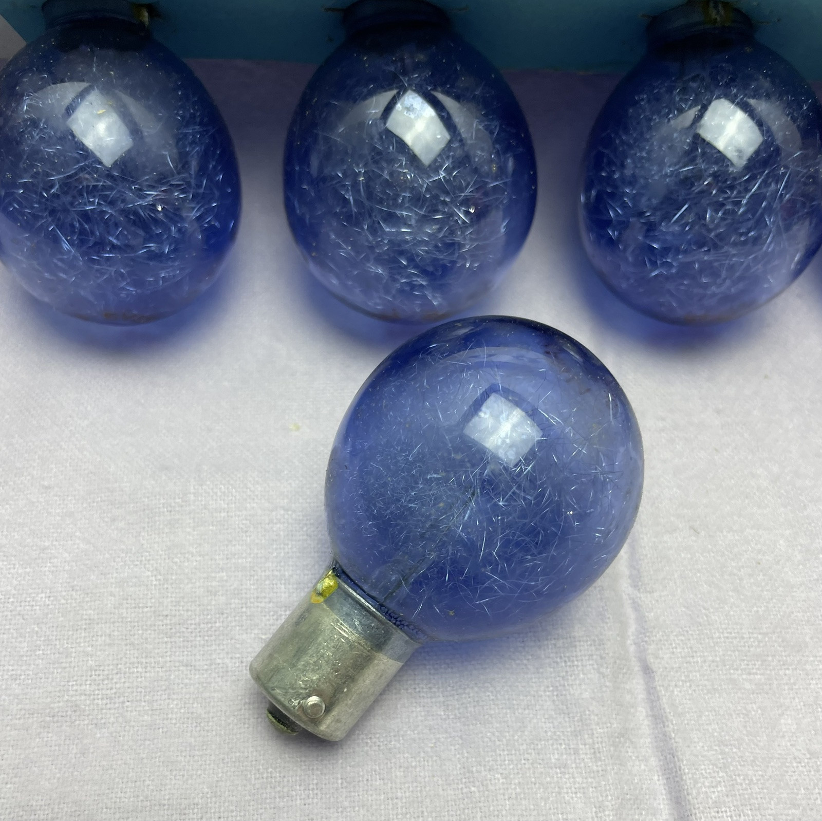 Vintage Flash Bulbs Lot , M2B, M3B, AG-1B, 26B
