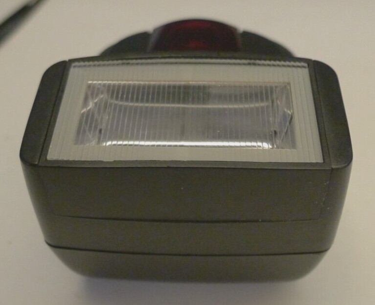 Targus TG-DL20C Hot Shoe Flash for Canon – TESTED