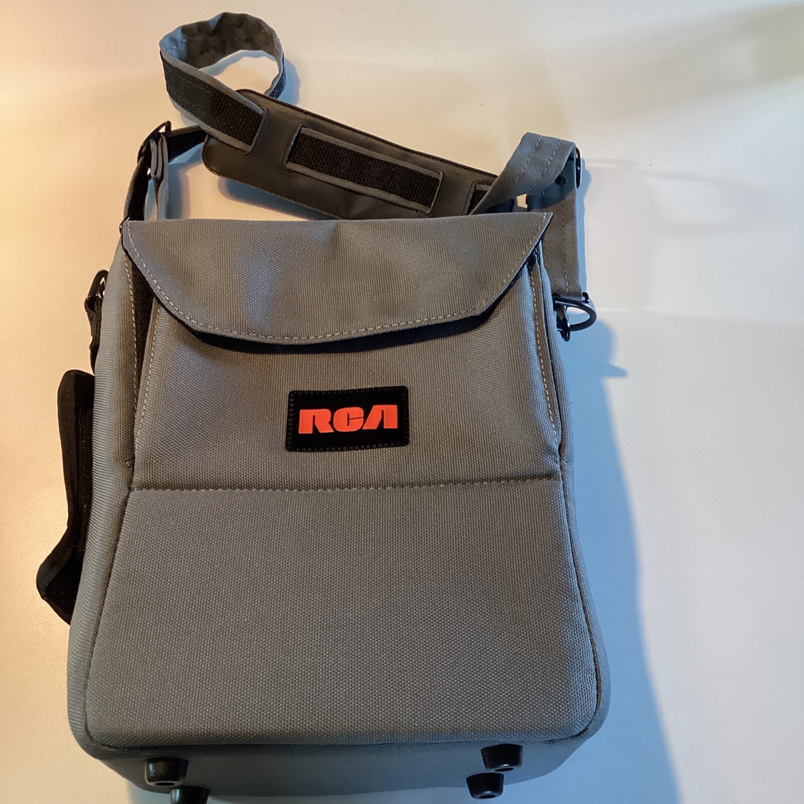 Vintage RCA Camcorder Camera Carrying Case Bag Gray Red Logo Adjustable Strap