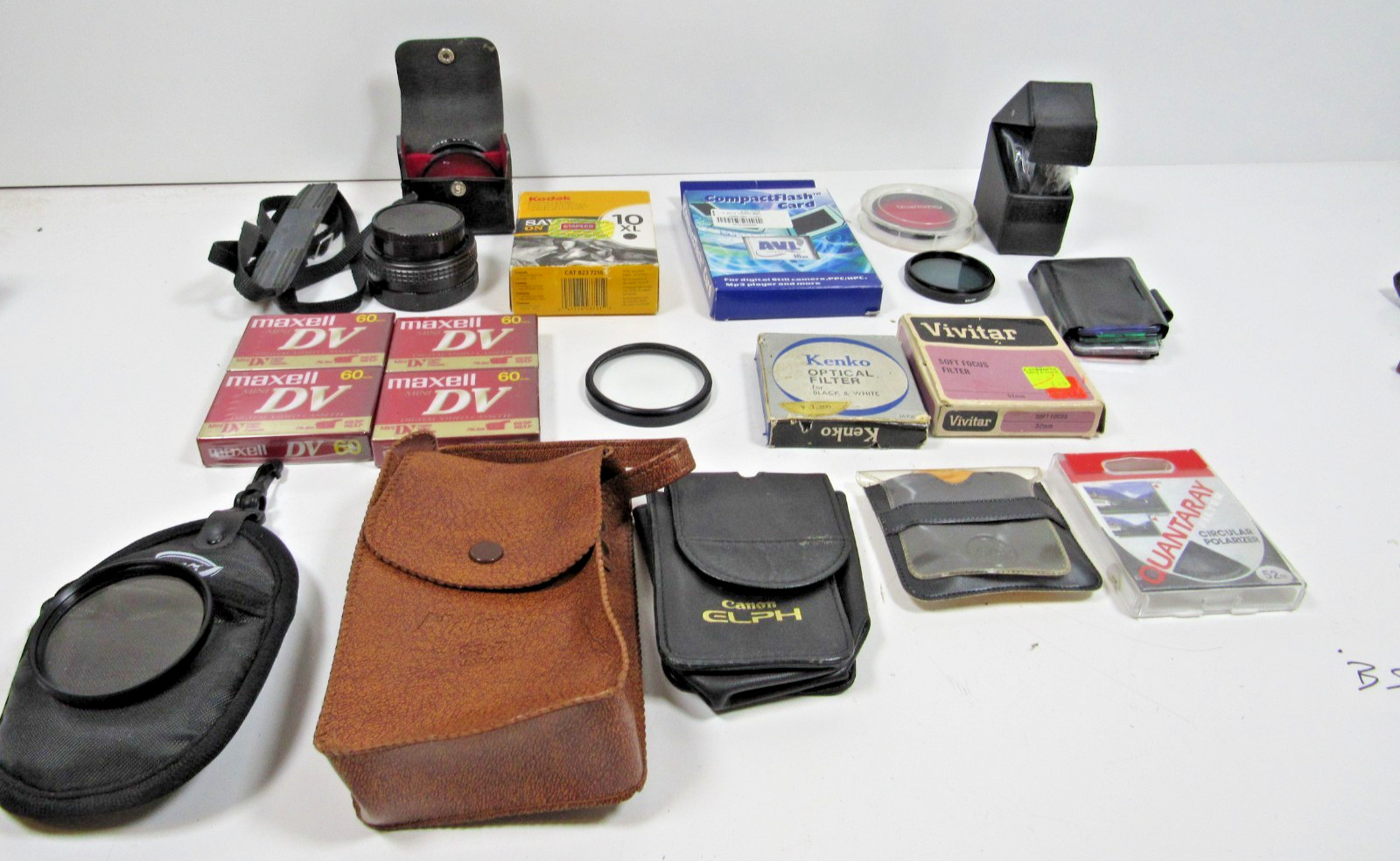 Miscellaneous Vintage Camera Accessories Lot Lens Filters Cases Tapes #P42