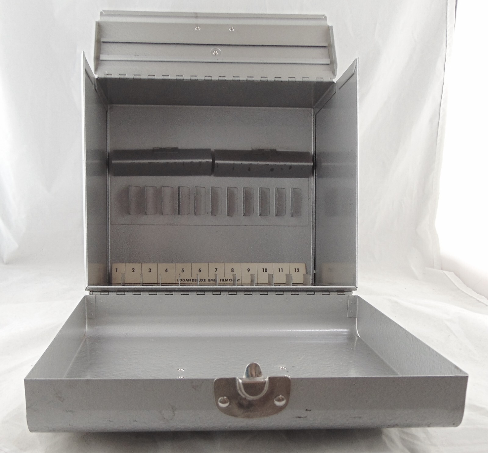 Logan Deluxe 8mm Film Chest Movie Reel Film Chest – FREE USA SHIIPPING