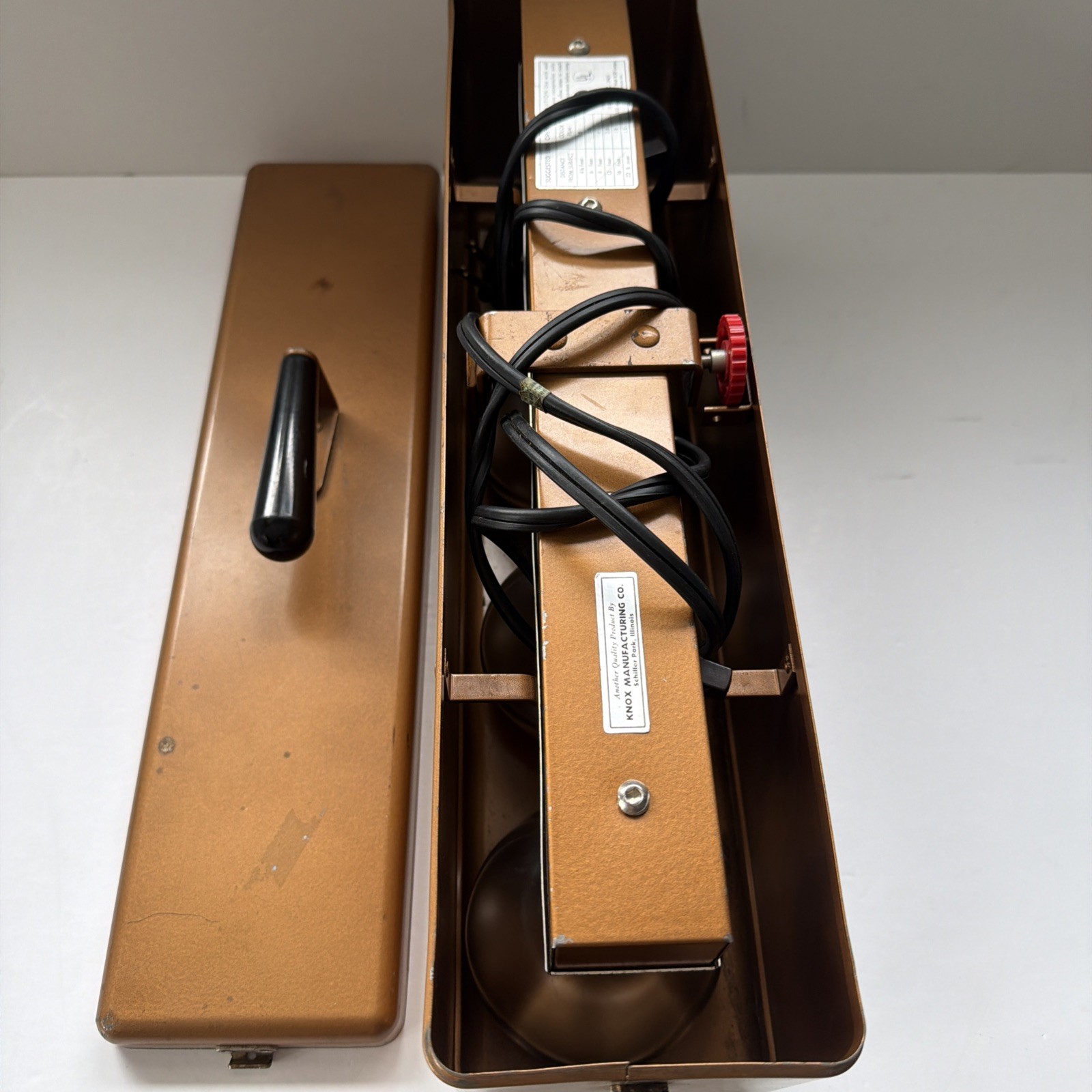Vtg Monterey Movie Photography Bar Light w/ Metal Case 4 Bulb Lighting Barlite