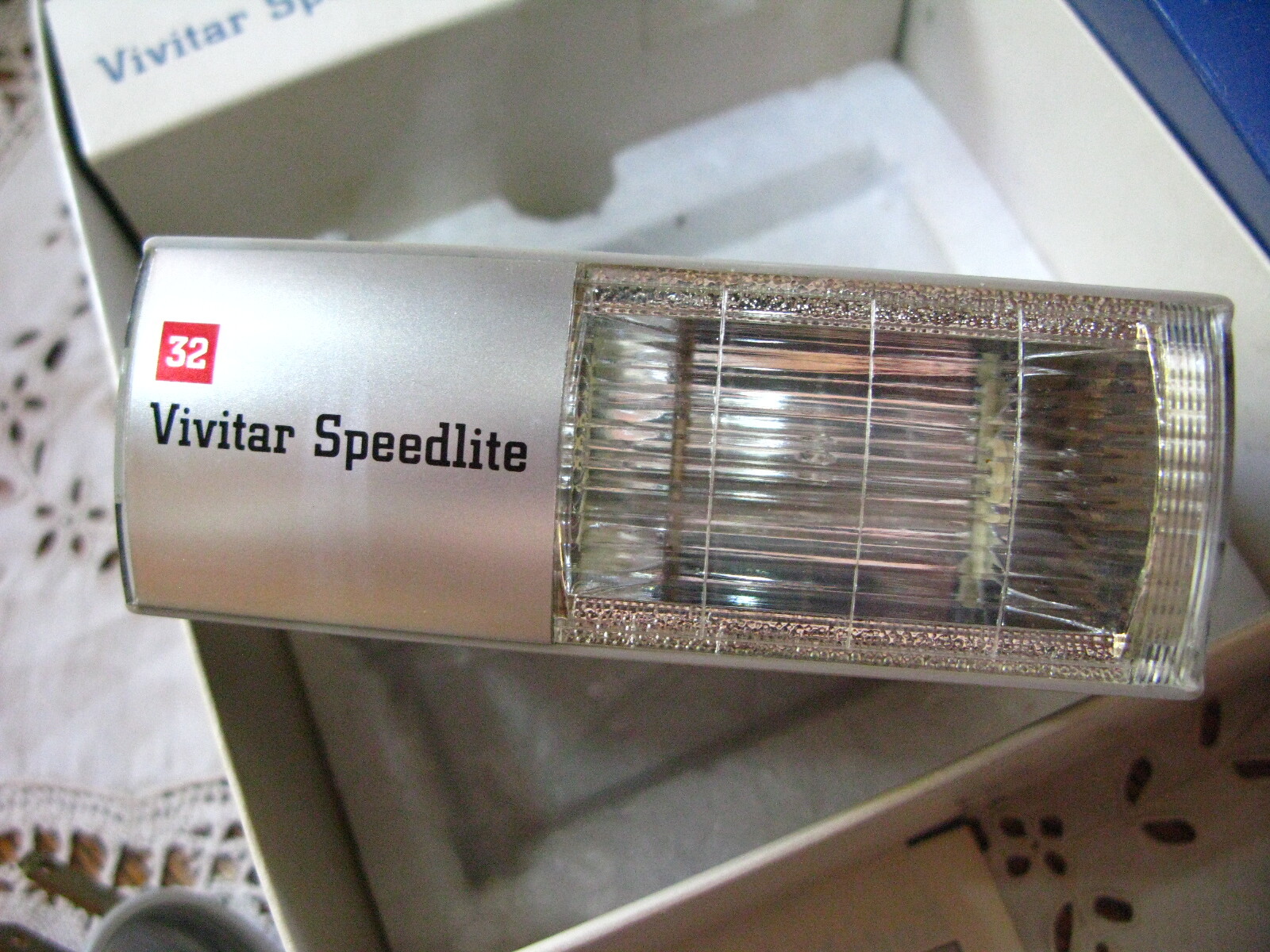 Vintage Vivitar Speedlight 32 Electronic Flash Unit Complete Untested w BoxJapan