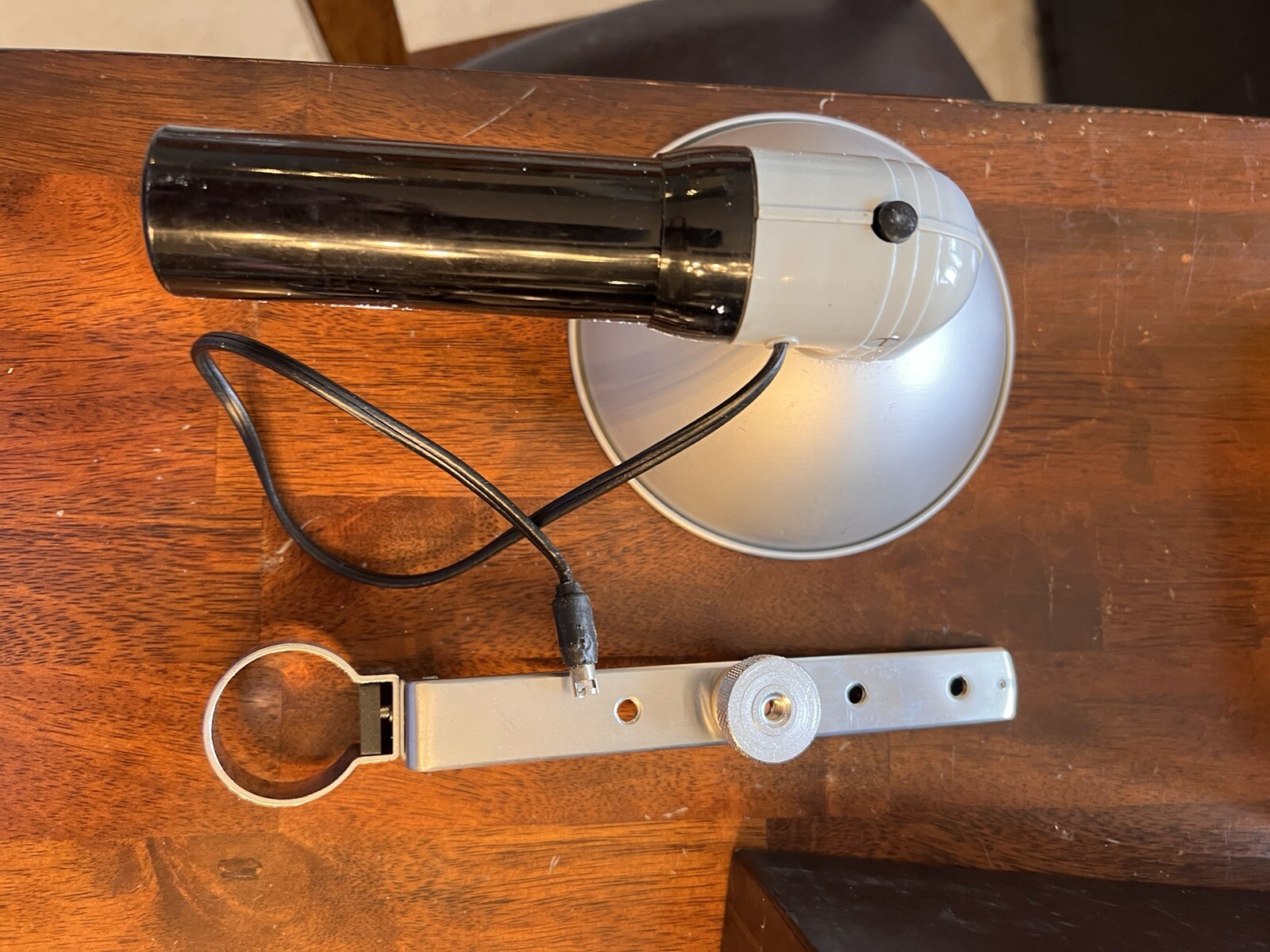 Vintage Kodak Flash Holder With Standard Bracket In Original Box Instructions