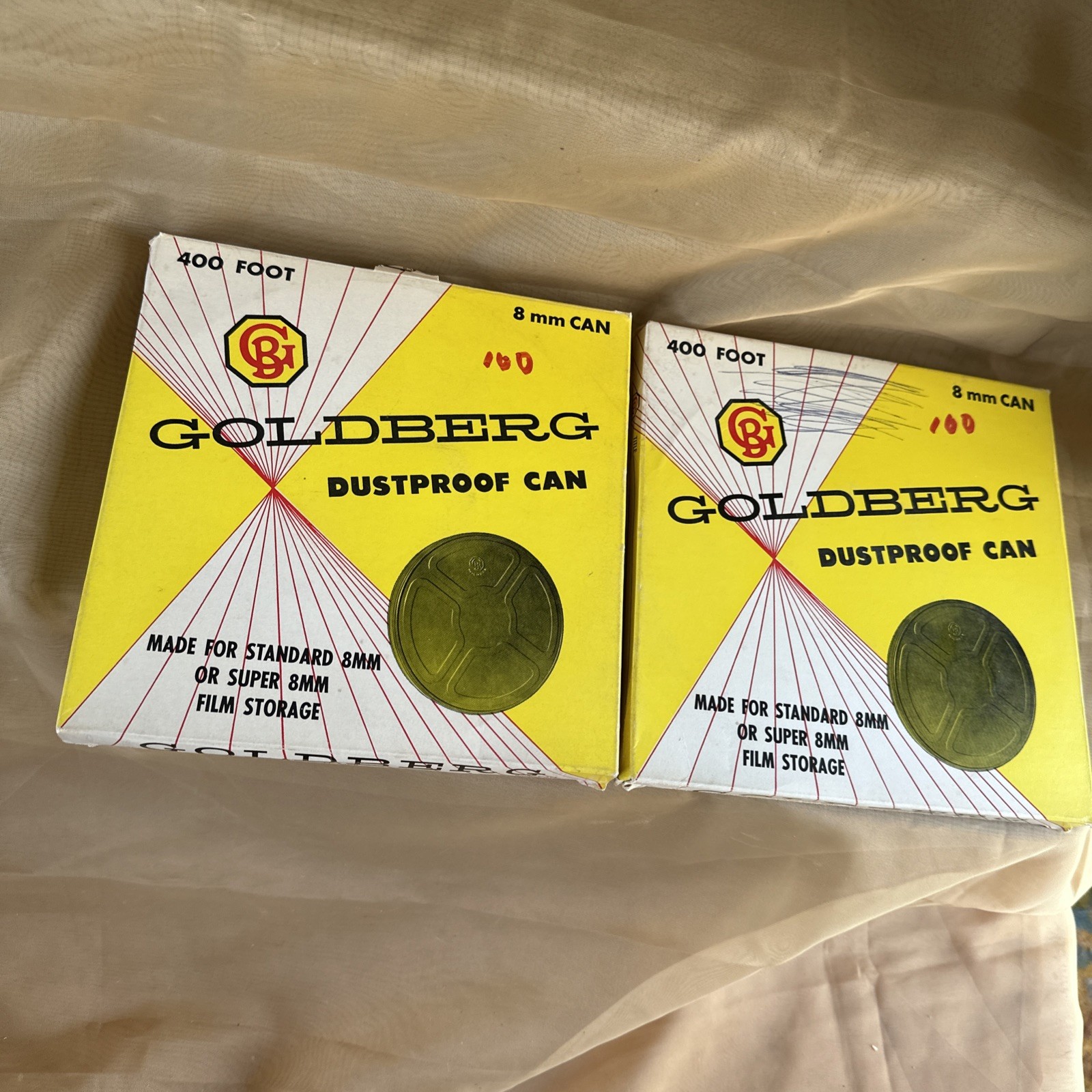 VINTAGE GOLDBERG DUST PROOF 8mm 400ft Storage Cans For Standard Or Super 8 Film