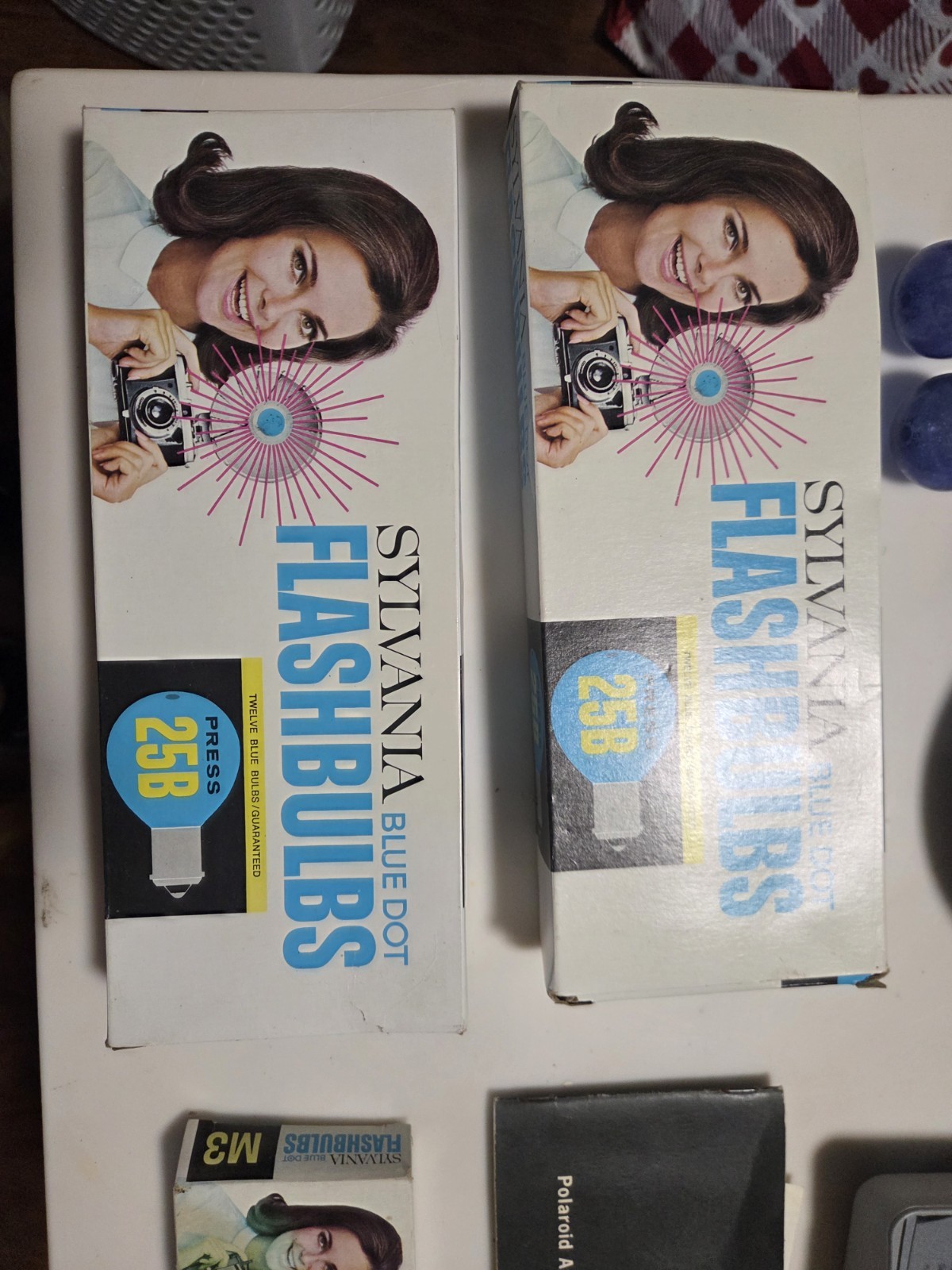 24 Vintage Sylvania Blue Dot Flash Bulbs-Press 25-Flashbulbs For Camera-2 Boxes