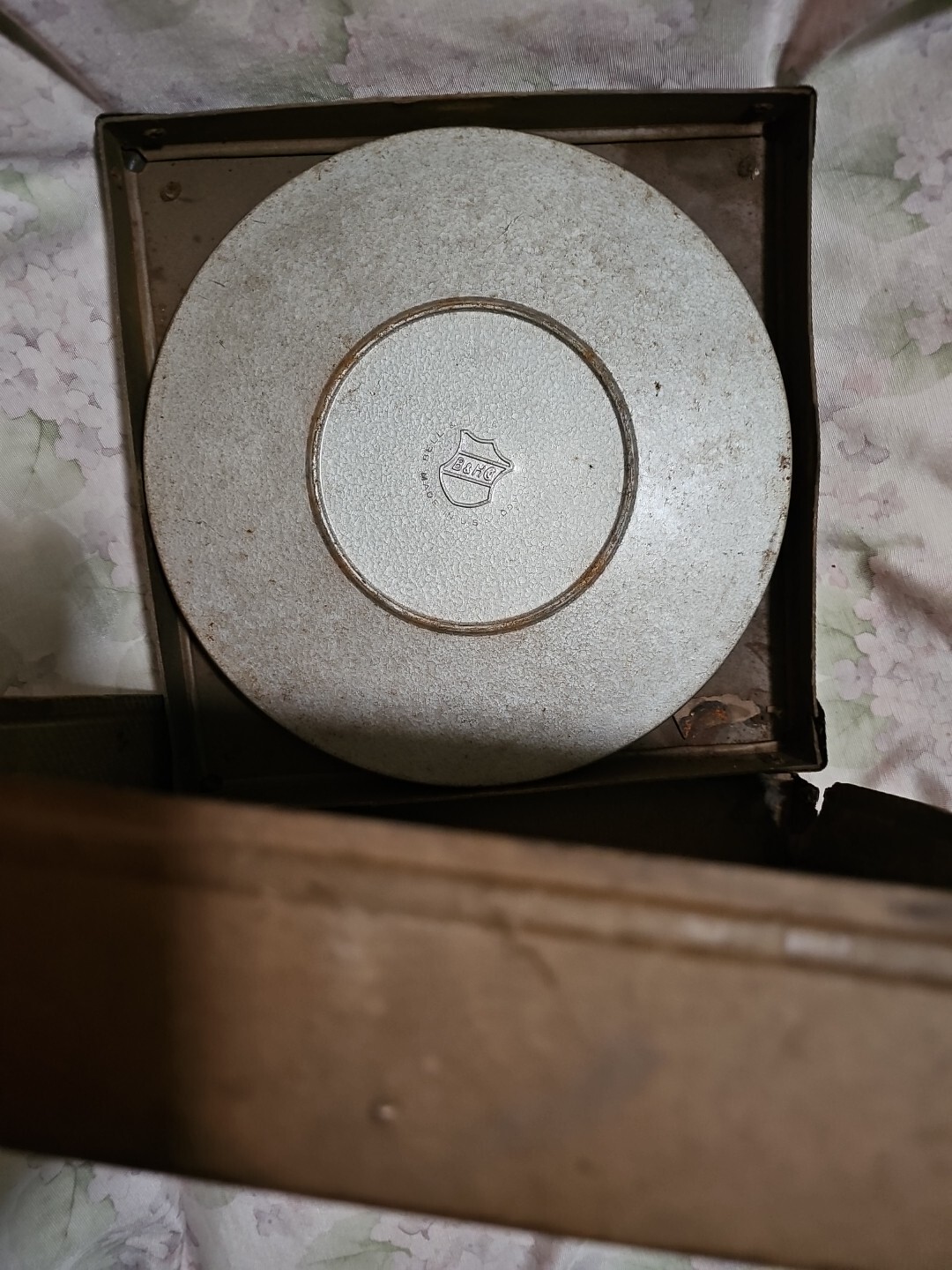Bell & Howell Metal Film Reel Case,film,reel and mailer case with handle