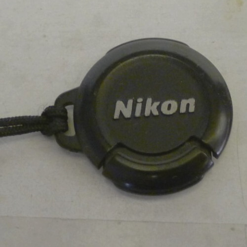 Nikon 28mm Front Pinch Lens Cap – Genuine Original – Made in Japan
