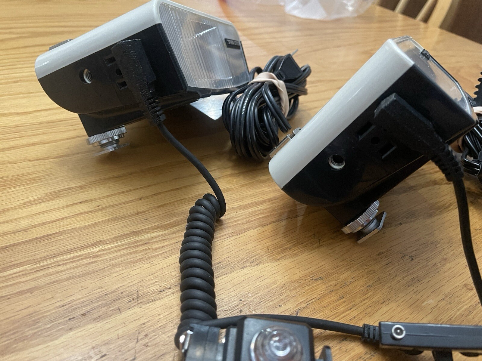 Spira-Lite SR Flash Vintage Set Of 2 With Cables
