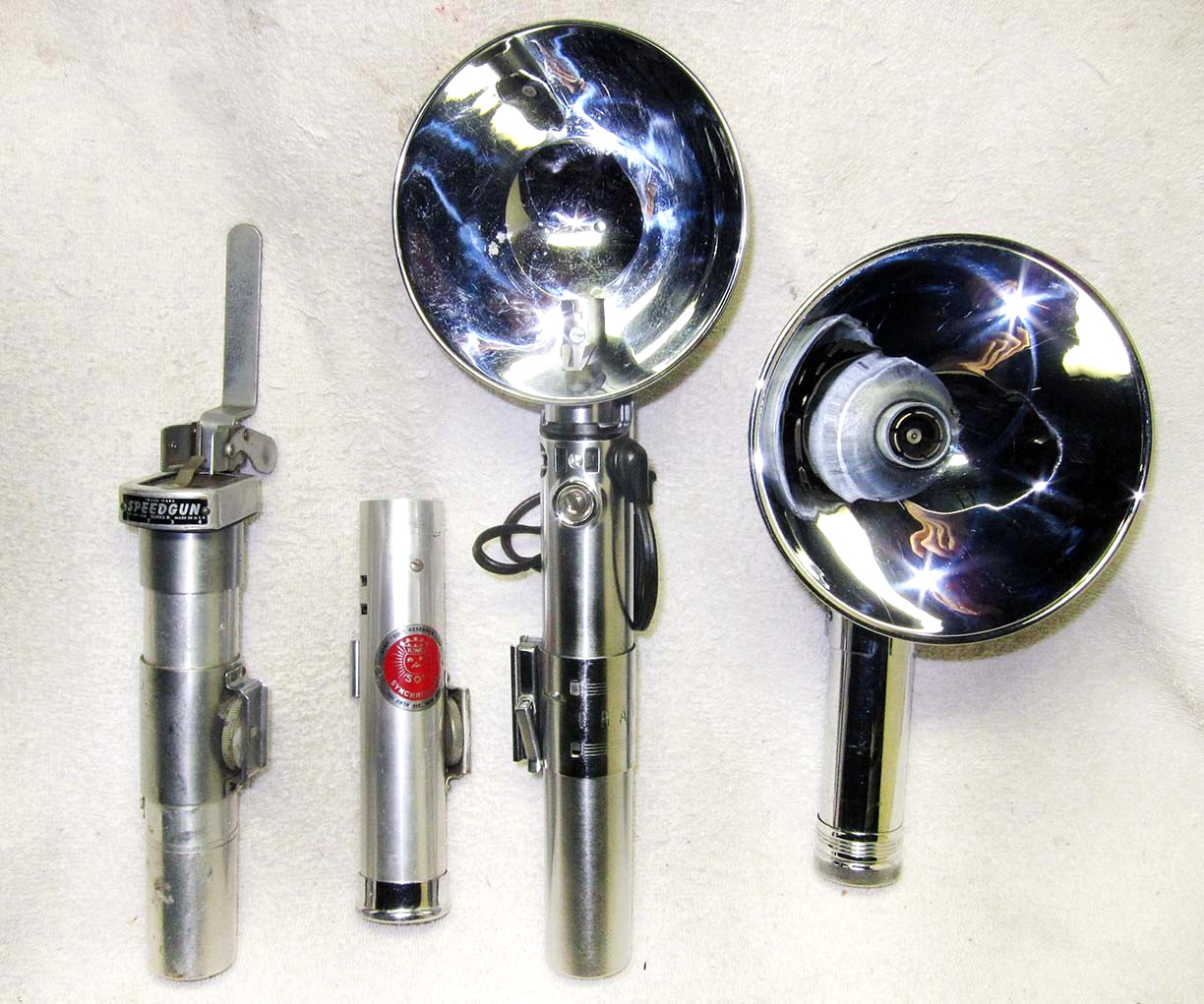 4 Vintage PRESS Camera FLASH Handle’s. Graflex,Heiland,etc. STAR WARS Lightsaber