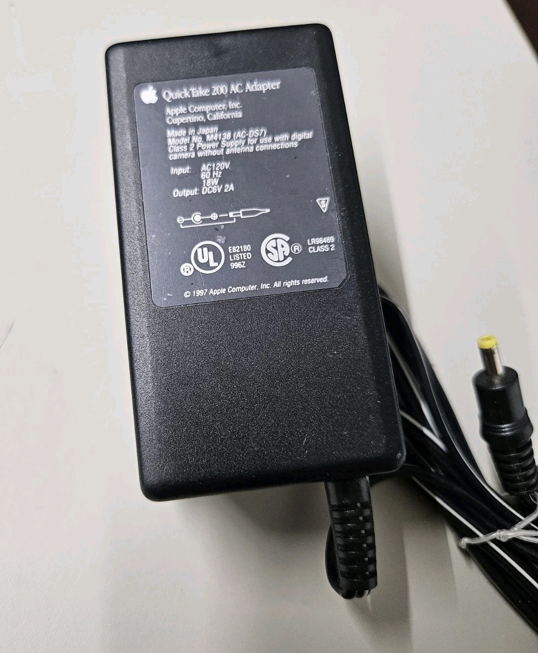 Apple AC Power Adapter M4138 (AC-DS7) for QuickTake 200 Digital Camera OEM