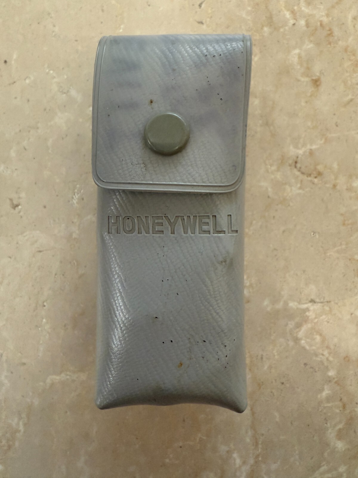 Honeywell Tilt-A-Mite Vintage Folding Flash Fan Case great condition 35mm Japan